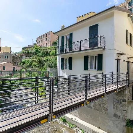 Joivy Lovely Apt For 2, With Terrace And Lovely View Vernazza